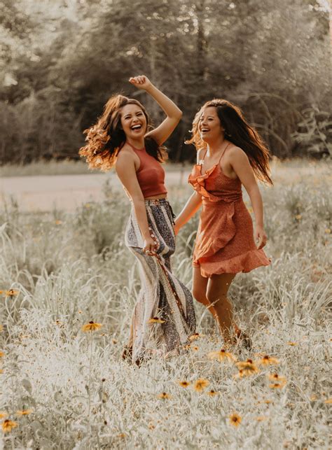 Incredible Cute Photoshoot Ideas For Best Friend 2022