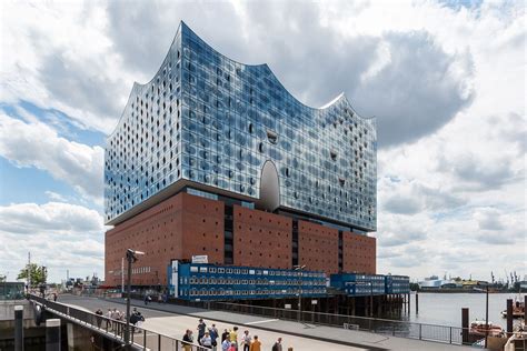 Architecture Tour In Hamburg Hafencity Artchitectours