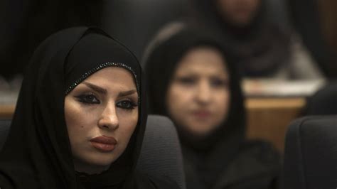 Iranians Use Facebook To Say No To Compulsory Hijab