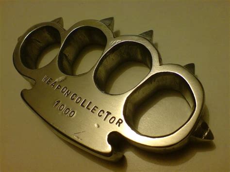 Weaponcollectors Knuckle Duster And Weapon Blog King Of The Knuckle