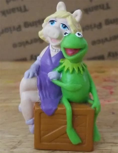 Vintage Kermit The Frog And Miss Piggy Pvc Figures By Applause 1996