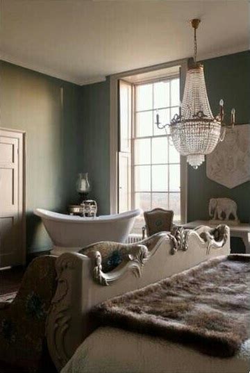 eye  design decorating trend bathtubs   bedroom