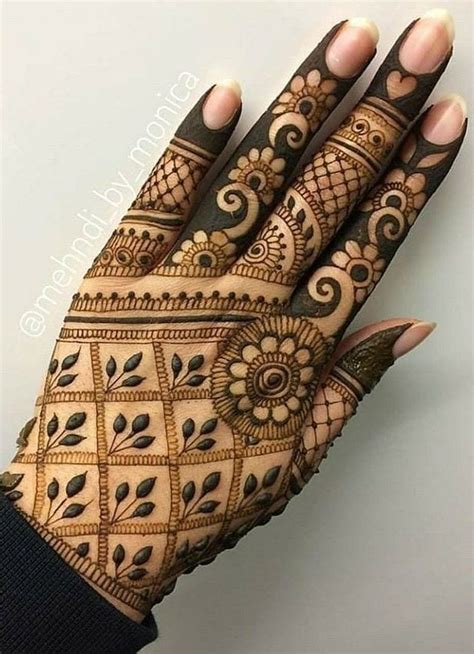 40 Beauty And Stylish Henna Tattoo Designs Ideas For 2019 Page 27 Of