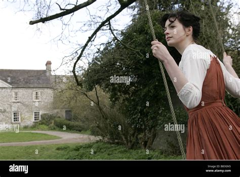 Jane Becoming Jane Uk Usa Anne Hathaway Director Julian Jarrold Stock Photo Alamy