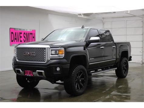 15 Gmc Sierra 1500 Denali Crew Cab Four Wheel Drive Short Box Custom