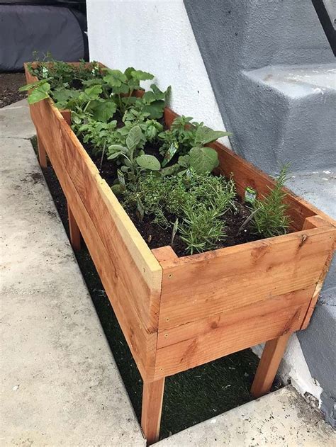 Getting the whole plant within our house will be actually sort of ideal because these kinds of living plants can add a refreshing ambiance that help filter the air. How to Build a Raised Planter Box | Garden planter boxes ...