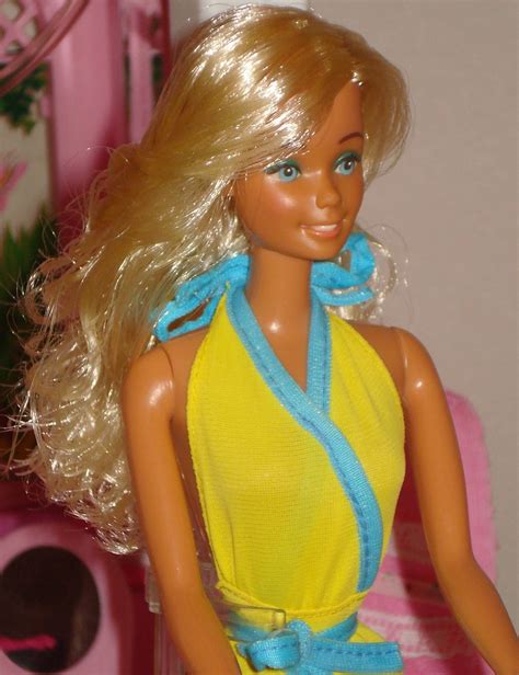 Super Dance Barbie Close Up Of Super Dance Barbie Wearing Flickr