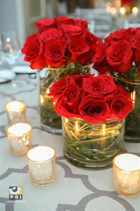 Pin By Wilkie Blog On Wedding Tabletops And Linens Rose Centerpieces