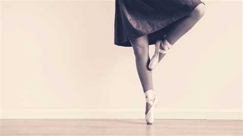 Images Gratuites Noir Et Blanc Fille Femme Jambe Danse Printemps