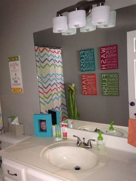 Above all else, a bathroom needs to be clean and tidy. Pin on Apartament Golescu