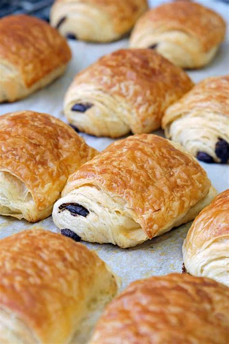 27 Holiday Loaves And Christmas Bread Recipes Chocolate Croissant