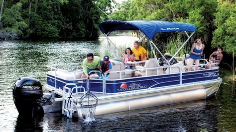 These boats are more stylish and more luxurious for fishing, family. Sun Tracker Fishing Pontoon Reviews