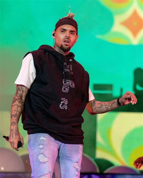 Chris Brown — Photos Of Randb Star Hollywood Life