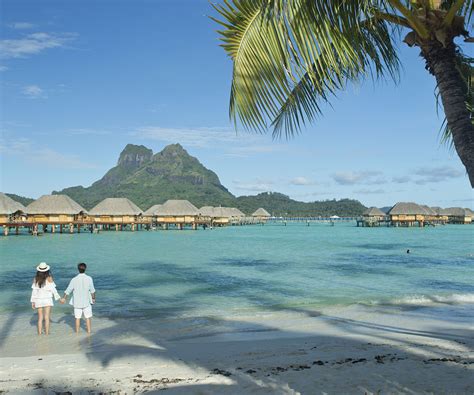 Bora Bora Island Of Love Honeymoon And Weddings Book With