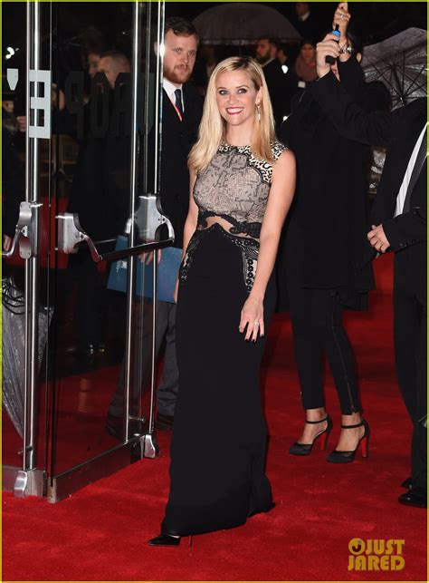 Reese Witherspoon Goes Glam For Wild Gala Premiere In London Photo Reese
