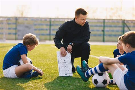 Soccer Coach What Is It And How To Become One Ziprecruiter