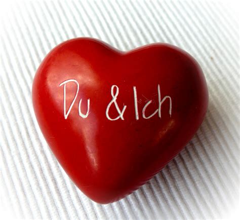 Share the best gifs now >>>. Kostenlose foto : Blütenblatt, Liebe, Herz, rot, Symbol ...