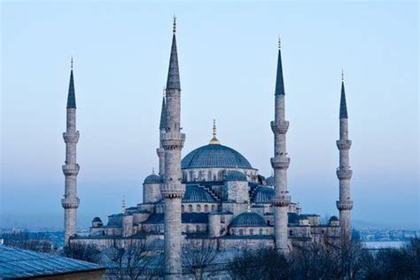 La Mezquita Azul Es Una De Las Visitas Obligadas En Estambul Un Templo