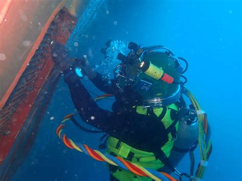 Gibraltar Hull Cleaning Diving