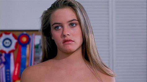 alicia silverstone🔥the crush 1993 bath scene youtube