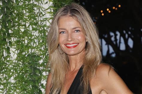 Paulina Porizkova Reveals That Her Nude Vogue Cover Was Unretouched