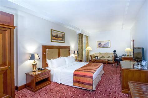 Holiday Inn Bur Dubai Embassy District Hotel Deals Photos And Reviews