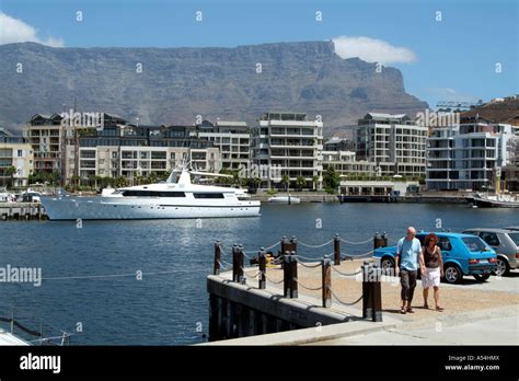 Table Mountain Overlooks The Waterfront Cape Town South Africa Stock