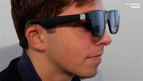 New Ar Glasses Allow Deaf People To See Conversations By Turning