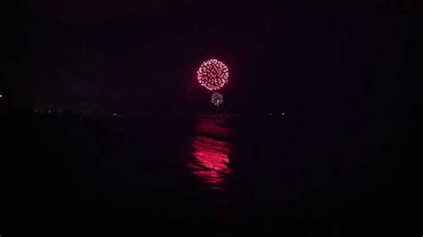 Cocoa Beach 4th Of July Fireworks Over The Ocean Youtube