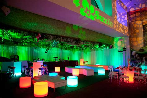 9 Neon Party Ideas That Have Us Aglow Photos Partyslate