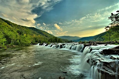 10 Essential Places In West Virginia Everyone Should Visit