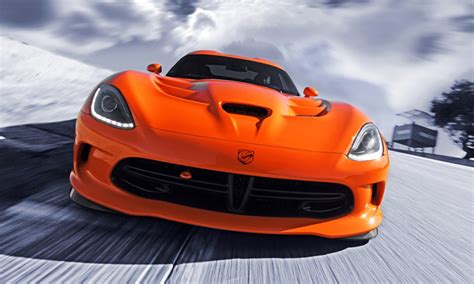 Chrysler Cuts Viper Output Amid Slow Sales Growing Inventory