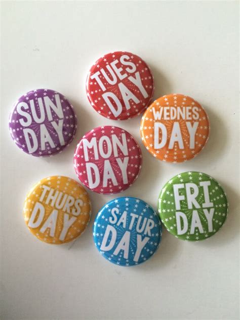 Magnets Set Of 7 Button Days Of The Week Mini 1 Inch Or 125 Etsy