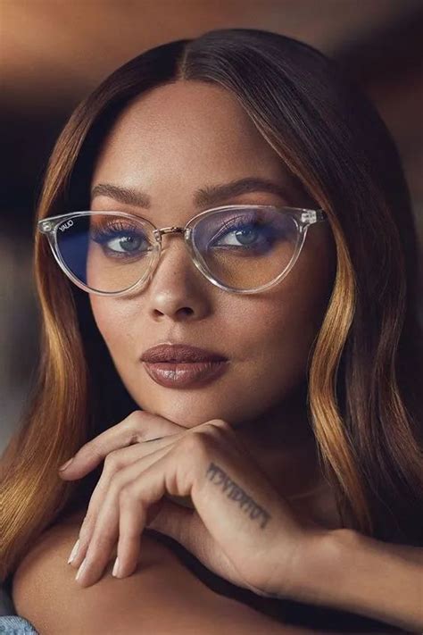12 Eyewear Trends For Women In 2021 You Should Know About In 2021