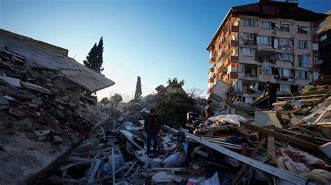 Death Toll In Turkey Syria Earthquakes Surpasses 16000 Mark World News Hindustan Times