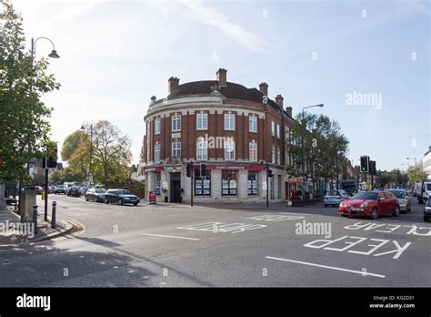 The Triangle And Upper Richmond Road East Sheen London Borough Of