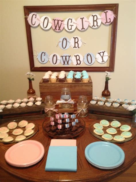 Not all gender reveal parties are bad — in fact, there's one type of gender reveal that might *actually* be considered good. Cowgirl / cowboy gender reveal | Baby gender reveal party, Glitter gender reveal, Baby reveal party