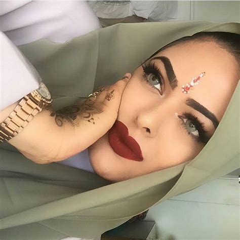 Stunning Beauty Soft Olive Green Hijab Insta Pic Luxury Hijab Available In Ugaasadda