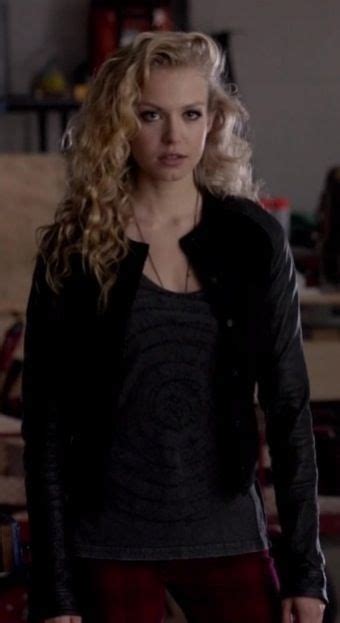Women Of The Vampire Diaries Olivia Parker Played By Penelope