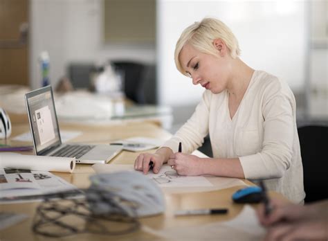 Fundamental graphic design principles that underlie every design project (be your own designer book 2). Are you looking for graphic design apprenticeships ...