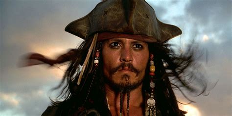 Johnny isn't giving up just yet, apparently, but it sounds like the odds are against him. Es oficial: Johnny Depp saldrá de la saga "Piratas del ...