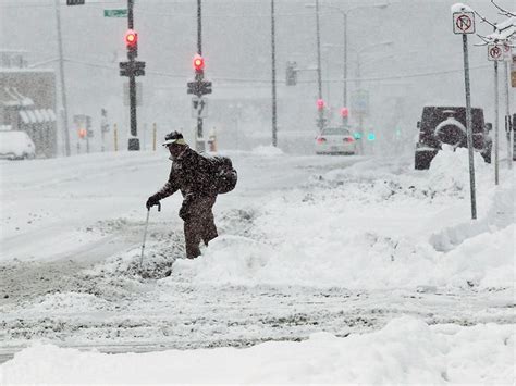 Snowstorm Slams Midwest