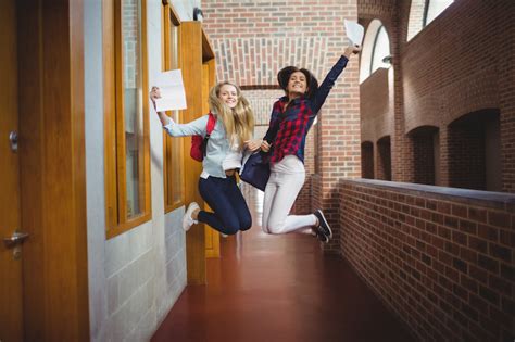 Ib Students Around The World Celebrate Their Results During The Ibs