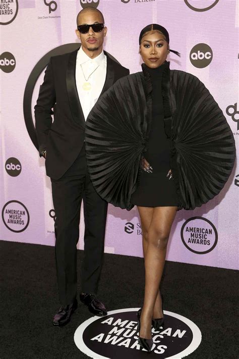 Cutest Couples At The 2022 Amas Photos