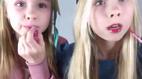 lisa and lena vs iza and elle l battle musers l musical ly compilation youtube