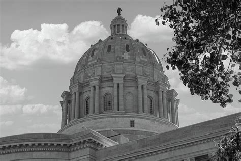 Missouri State Capitol Building In Black And White Photograph By Eldon