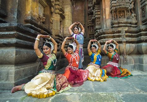 Meet The Shape Of You Odissi Dance Performers Sambad English