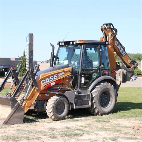 The Best Backhoe Brand How To Pick The Right One