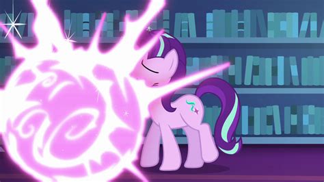 Image Twilight Teleporting In Front Of Starlight S6e21png My