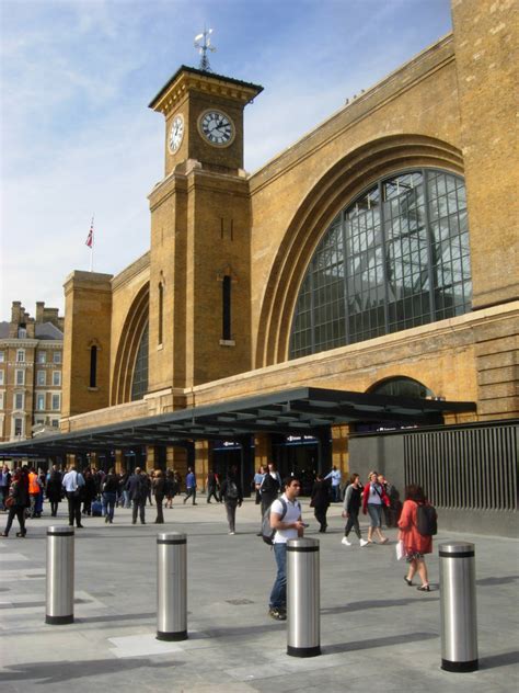 London Kings Cross Station Camden 1852 Structurae